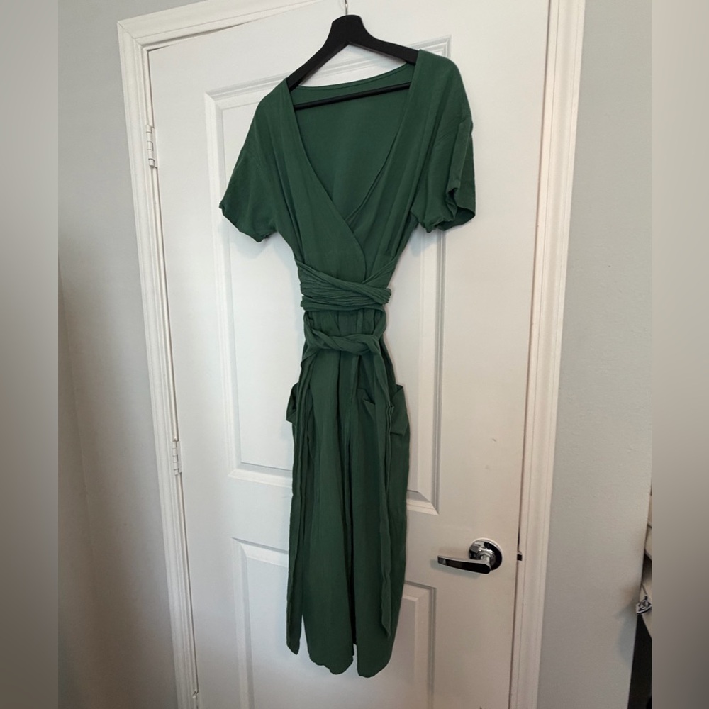 Green Midi Wrap Dress with Tie Waist